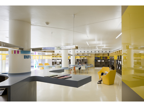 CASIRAGHI MEDIATHEQUE