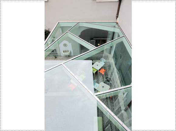 GLASS CANOPY